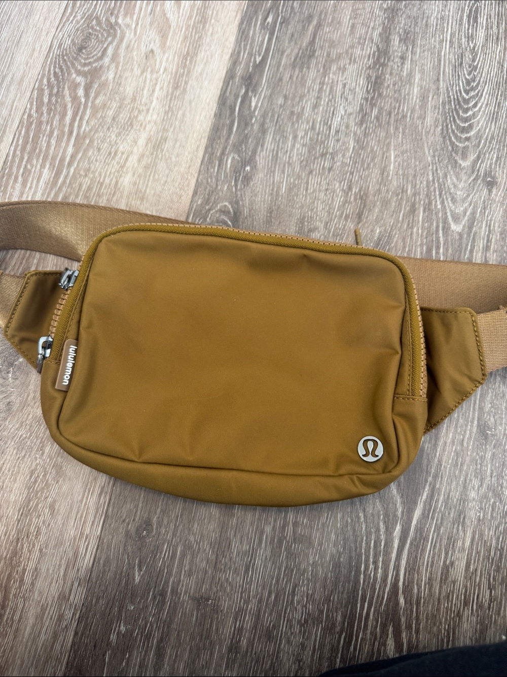Lululemon 2L Everywhere Large Belt Bag- Burnt Caramel